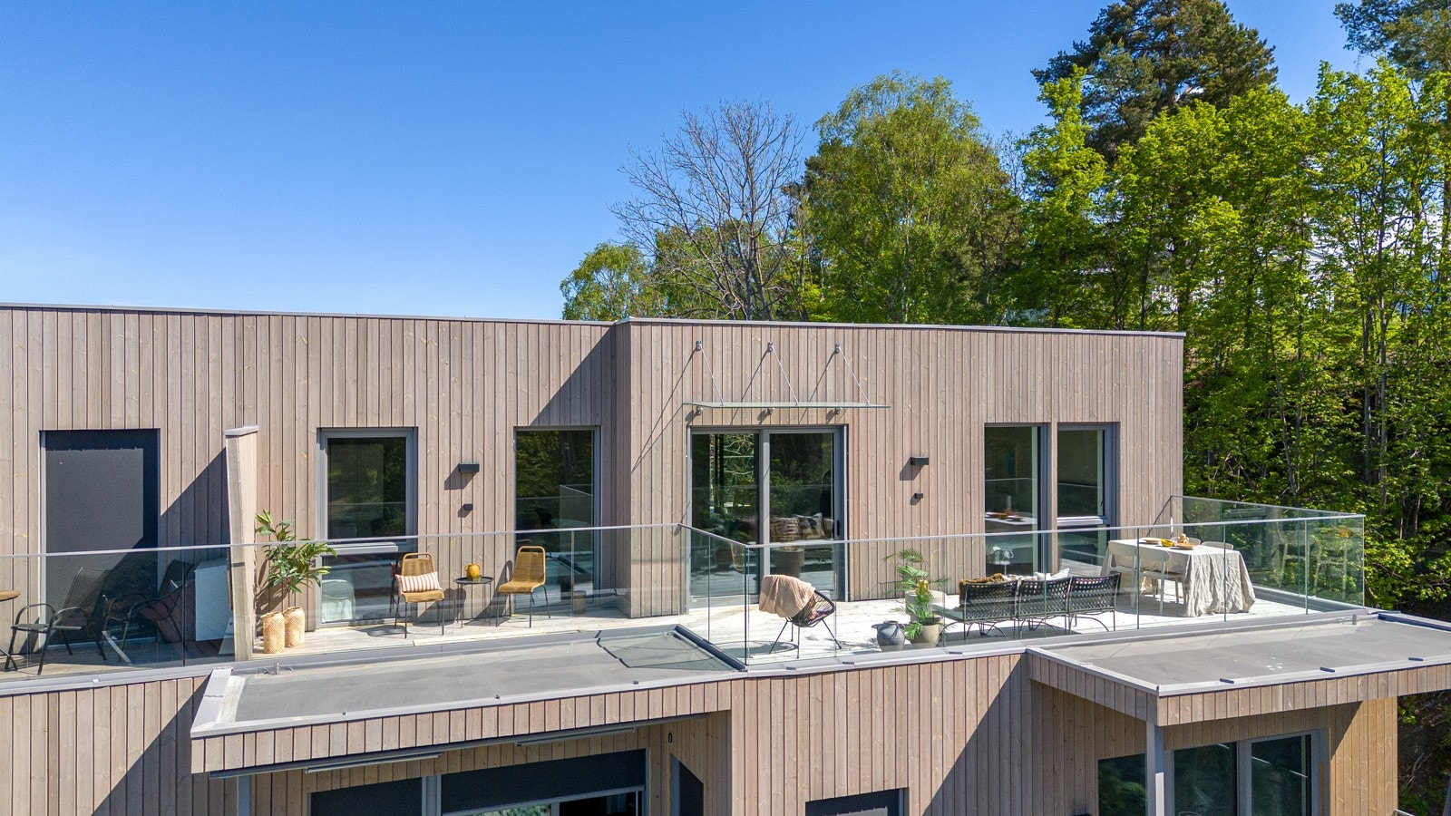 Vestvendt takterrasse Galleribilde