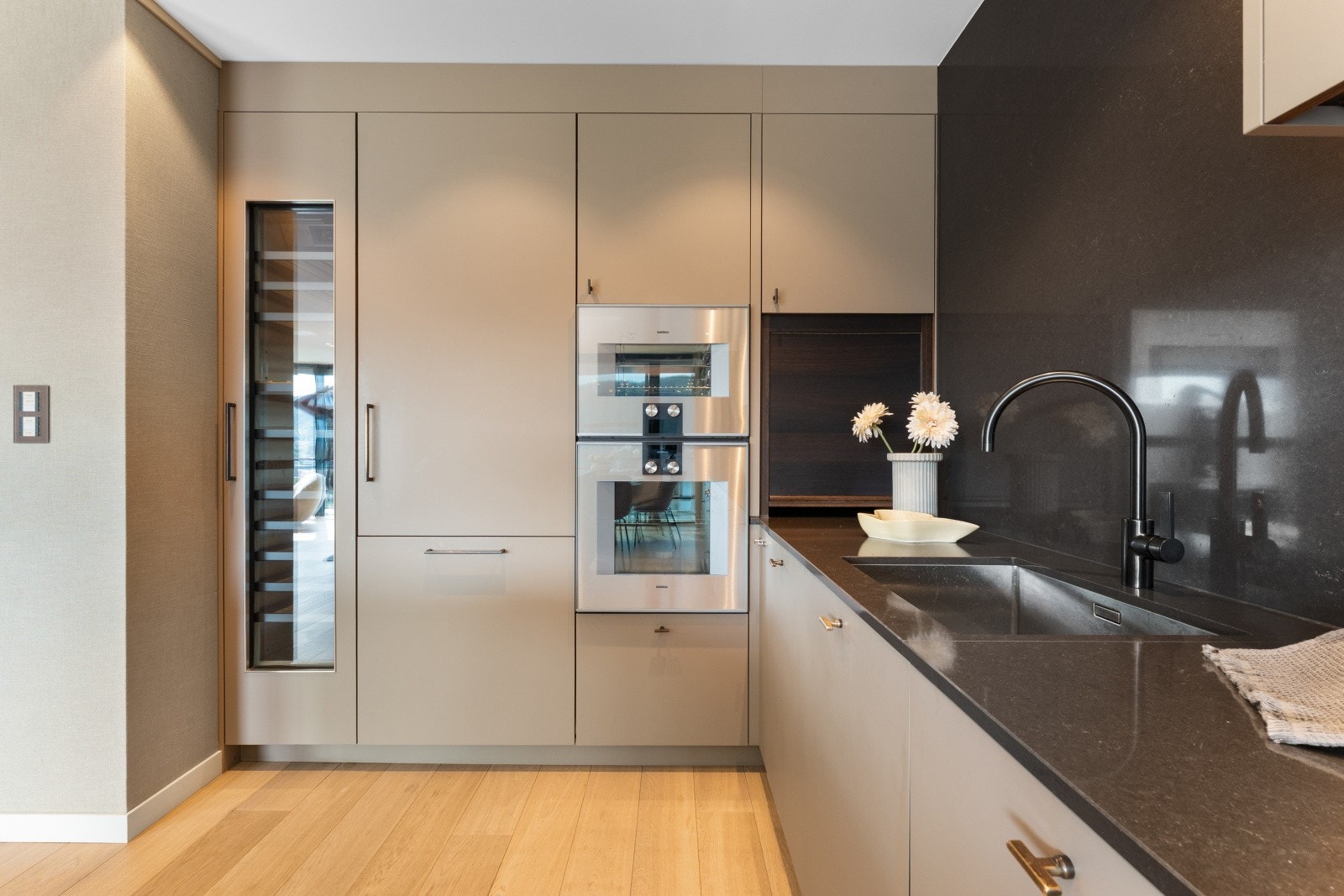 - Flott kompositt benkeplate - Galleribilde