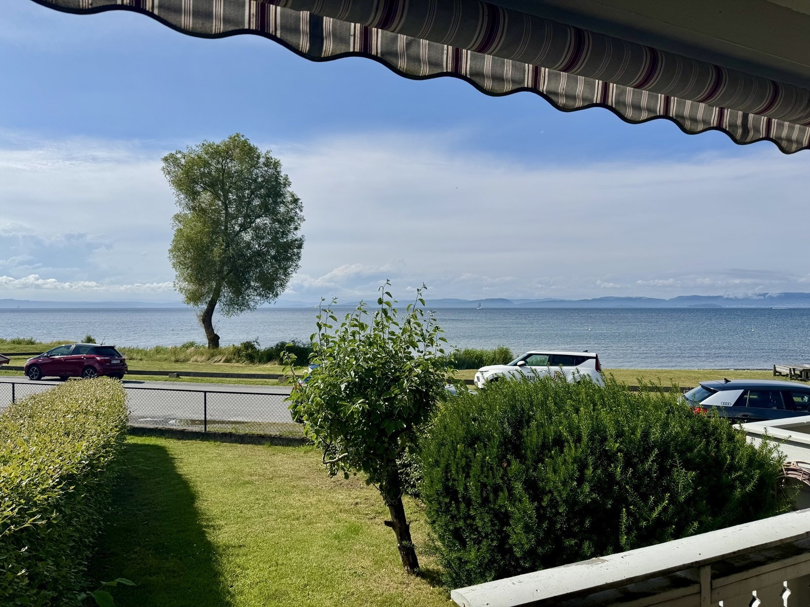 Bo ved sjøen! Galleribilde