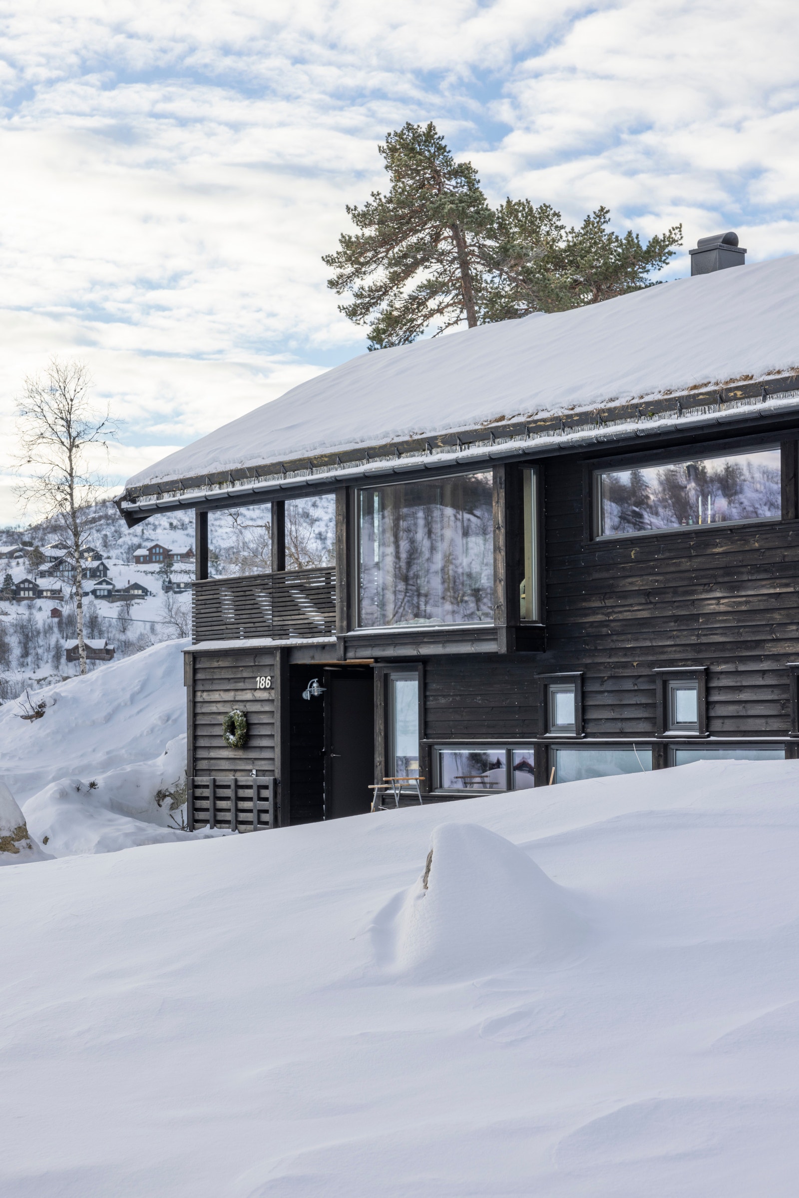 Beinesdalen Galleribilde