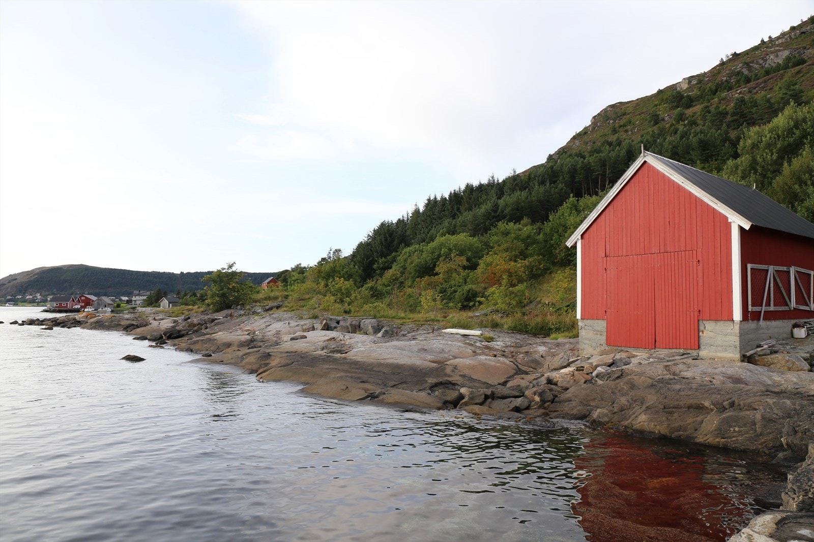 Vakre og naturskjønne omgivelser med gode solforhold | Foto: Selger Galleribilde