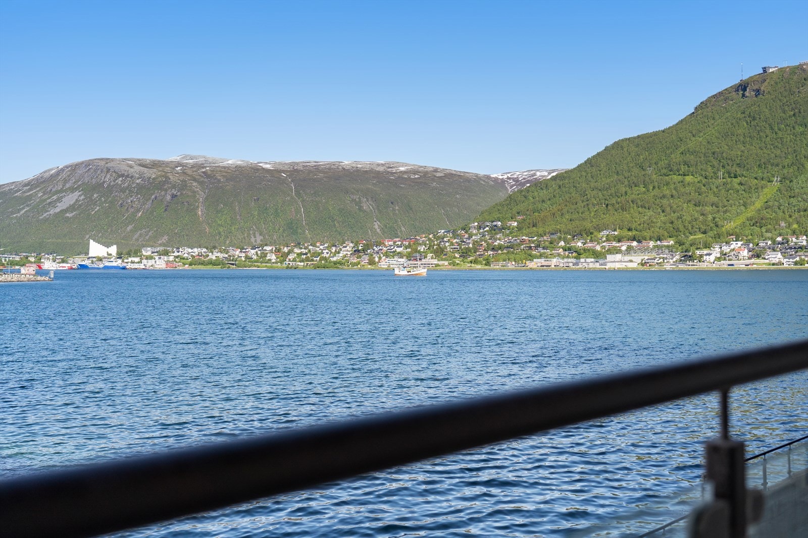 Utsikt fra felles takterrasse! Galleribilde