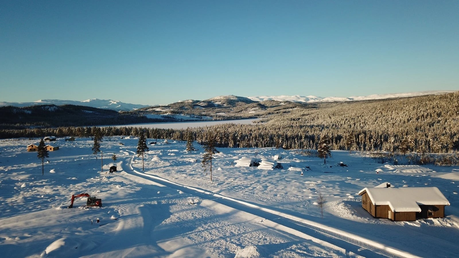 Her kan du bygge hytte fra Saltdalshytta. Robølshovda er et fantastisk område med kort vei til Beitostølen, Jotunheimen. ,ski, jakt, tur og fiske muligheter i umiddelbar nærhet. Galleribilde
