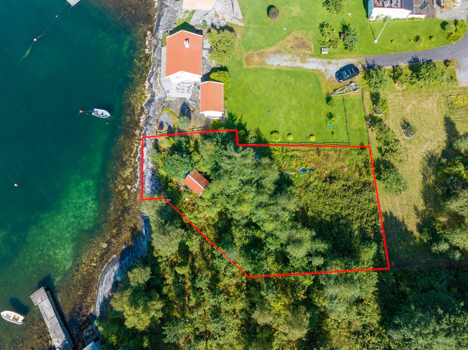 Deler av eiendommen har dyrket jord, se gardskart.no for mer info. (140/77) Galleribilde