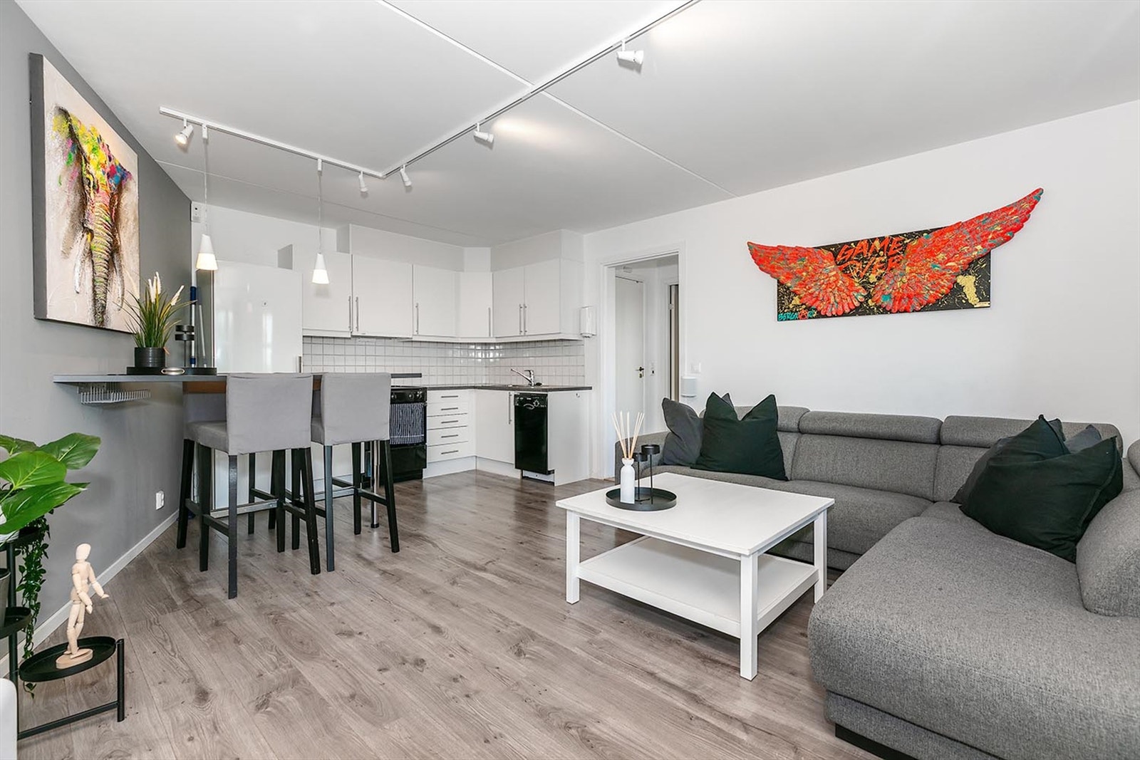 Utleie Krogsveen /Ulrikke Sandvold har gleden av å presentere Pærehagen 3 Galleribilde