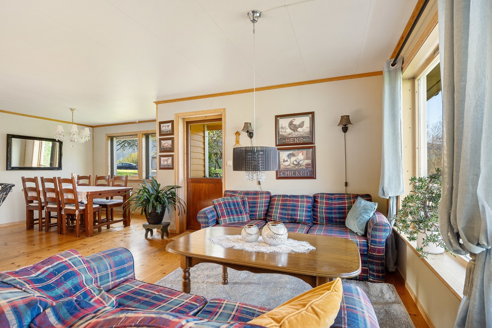 Hus 1 - Stue - 1 - Espen Mills Galleribilde