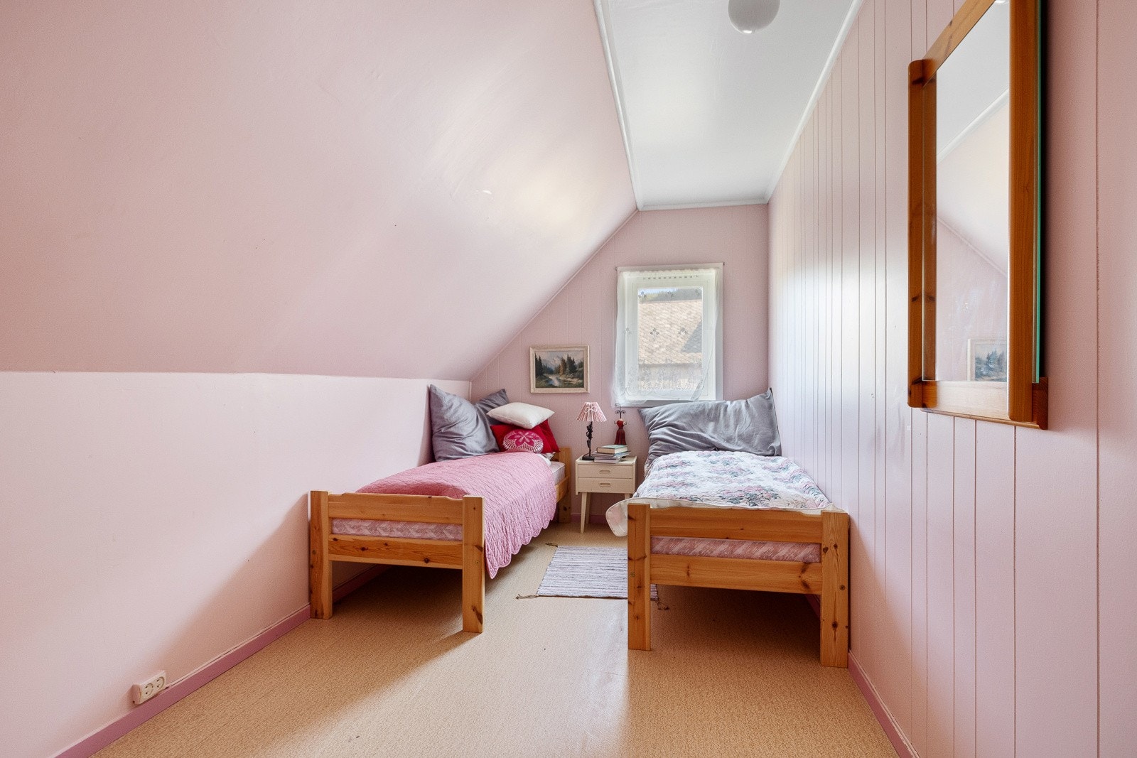 Hus 2 - Soverom - 6 - Espen Mills Galleribilde