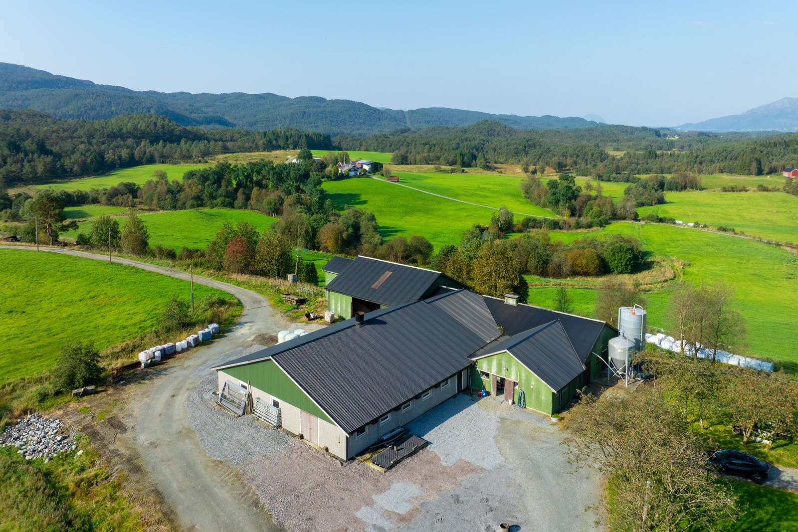 Driftsbygning 1 - 02 - Espen Mills Galleribilde