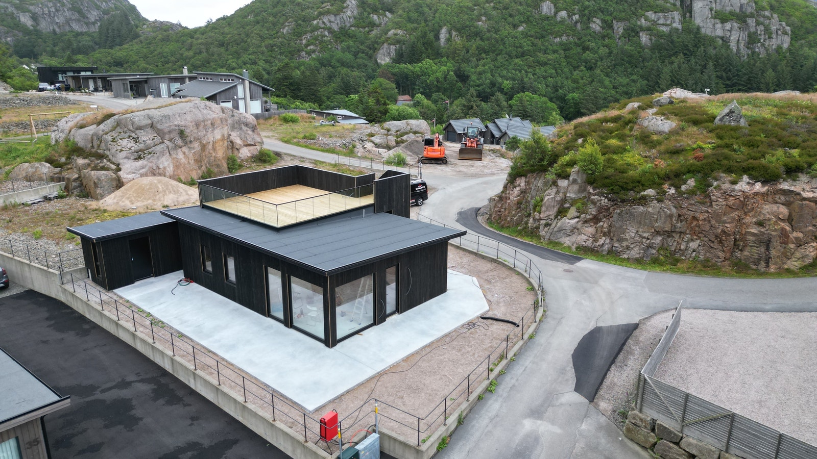 Bilde tatt før asfalt ble lagt. Galleribilde