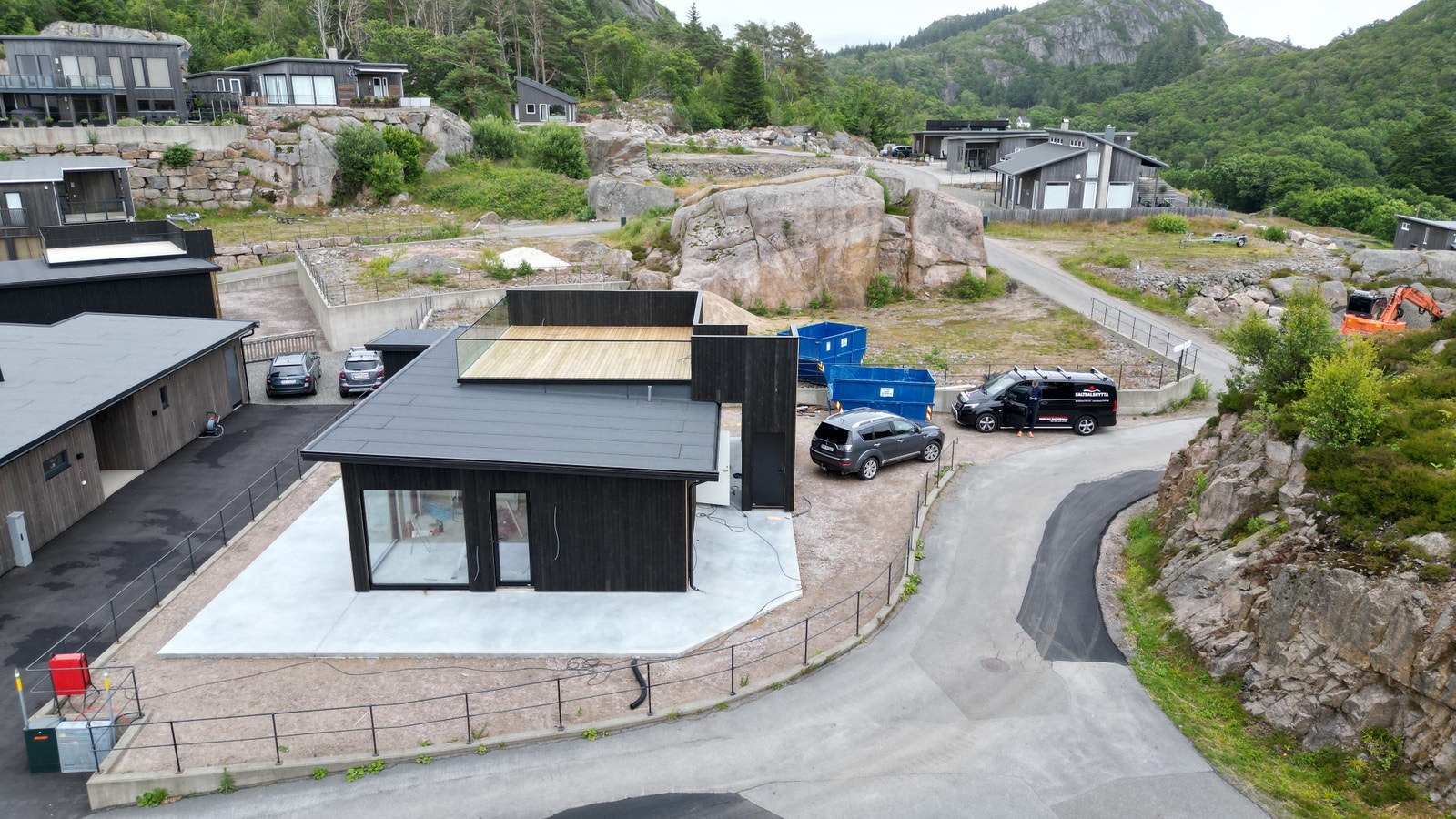 Bilde tatt før asfalt ble lagt Galleribilde