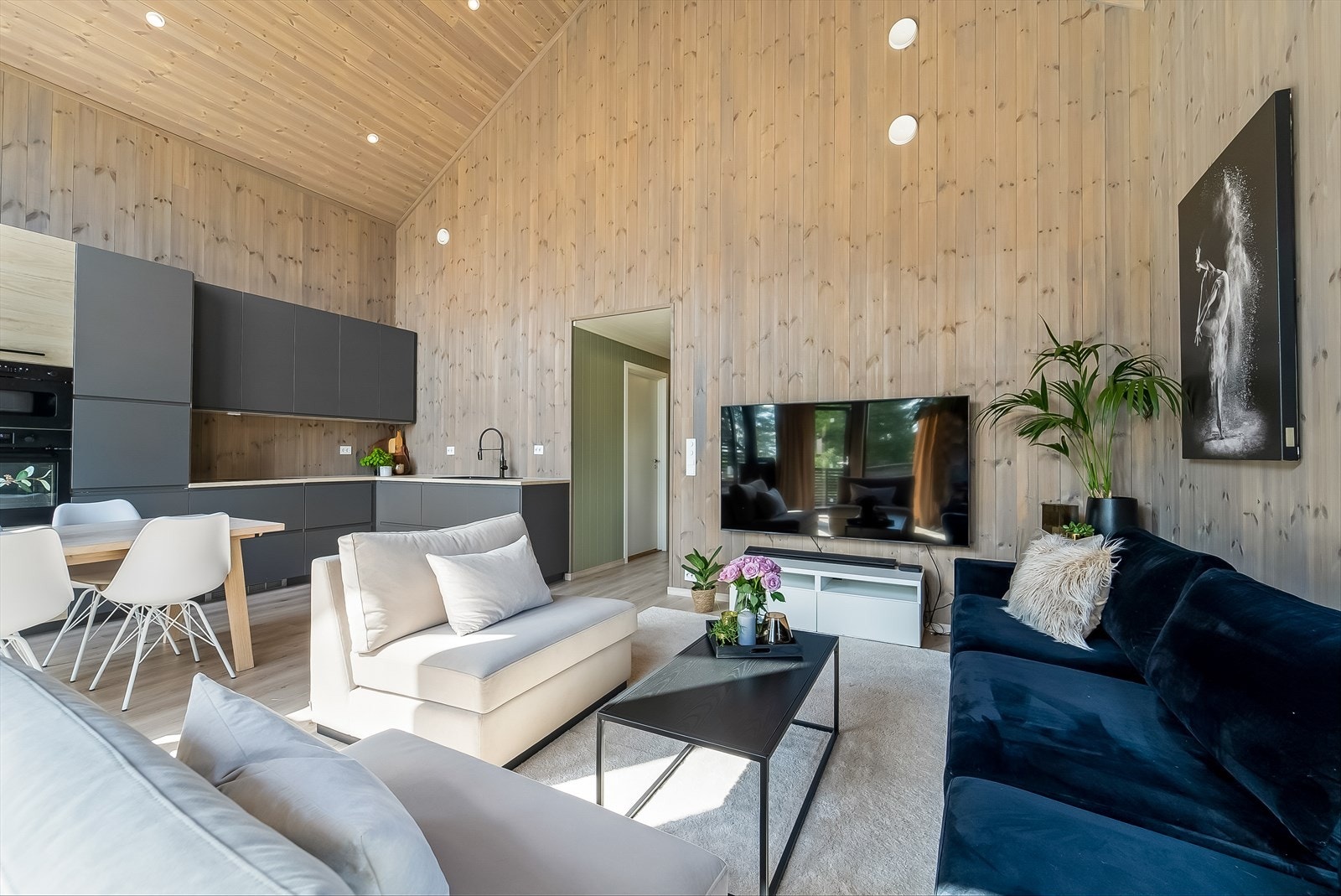 Et sosialt rom hvor god mat kan lages og gode minner skapes. Galleribilde