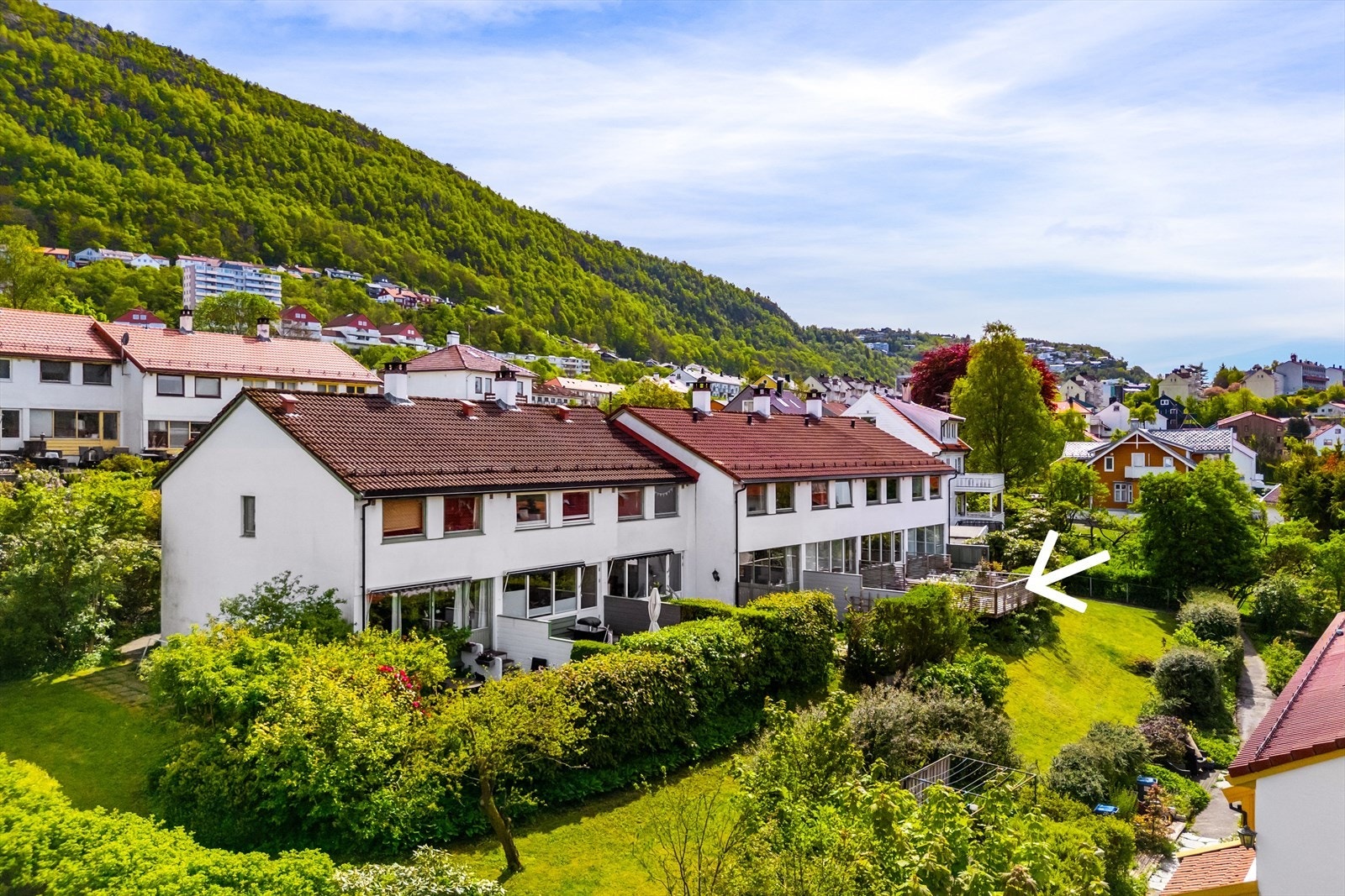 Velkommen til Nordahl Rolfsens vei 10B- presentert av Therese Schutz Pettersen i Eiendomsmegler Norge Galleribilde