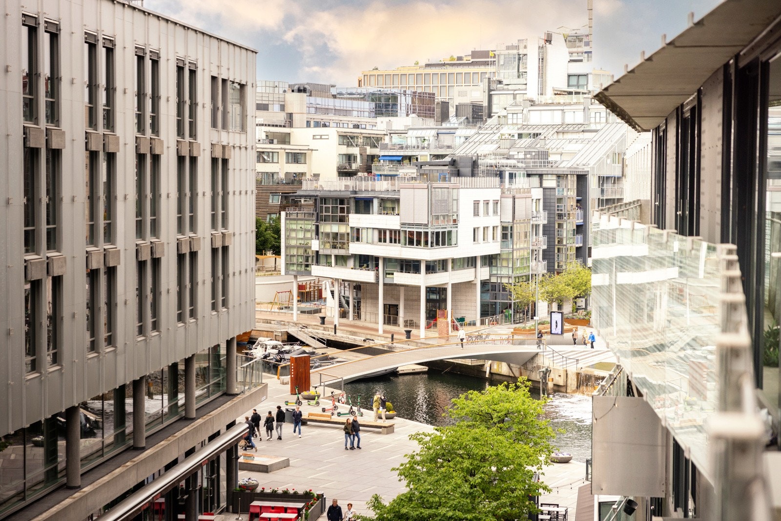 Dette er det perfekte stedet å nyte morgenkaffen om sommeren! Galleribilde