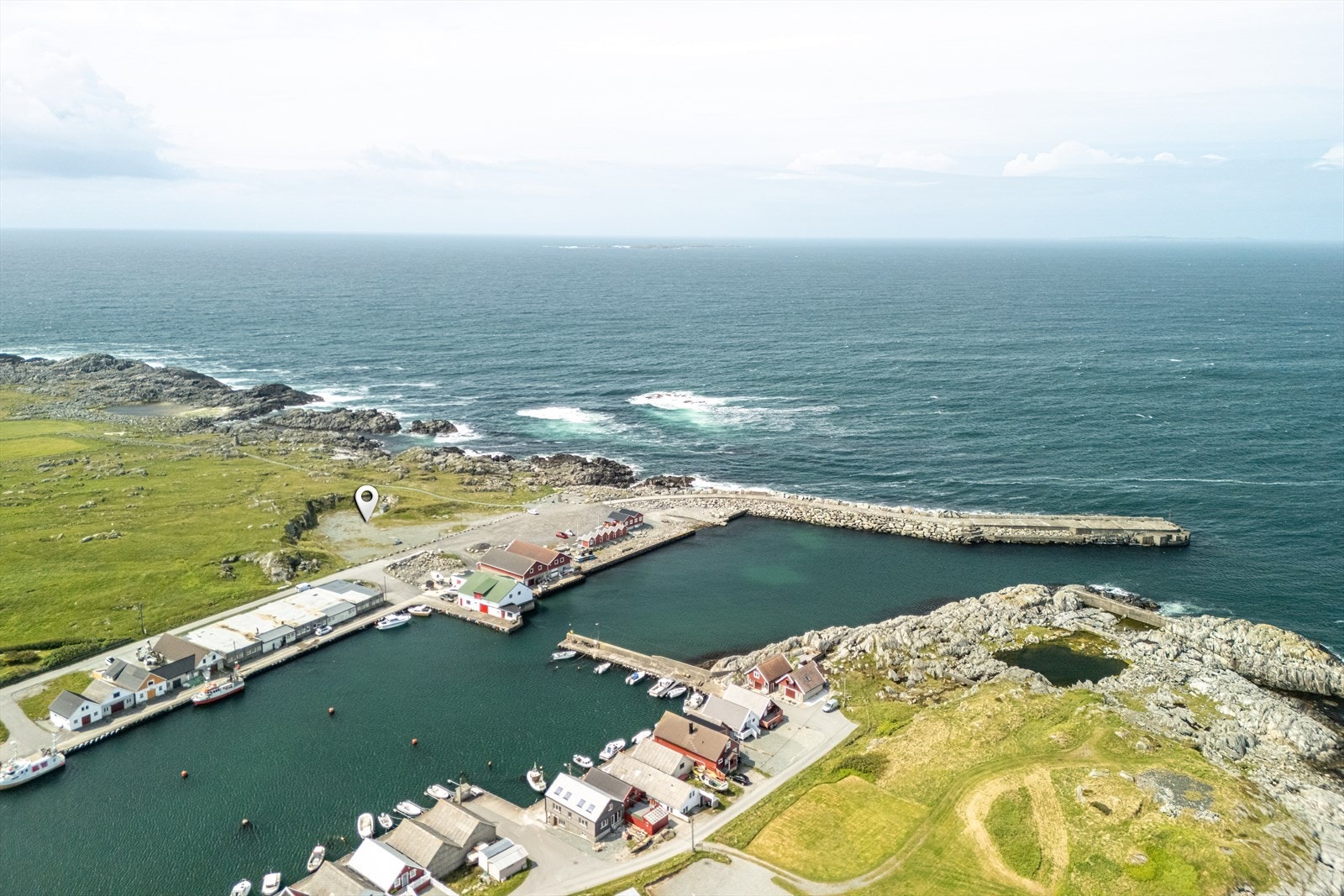 Velkommen til dette spennende tomteområdet på Ferkingstad, like ved Ferkingstad havn! Galleribilde