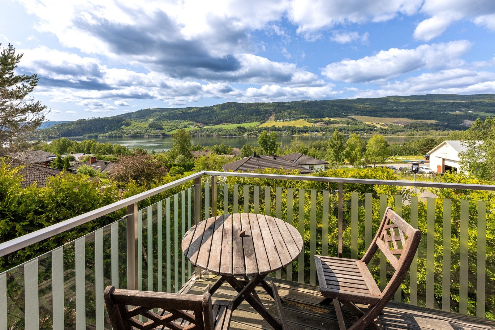 Vestvendt beliggenhet med god solgang Galleribilde