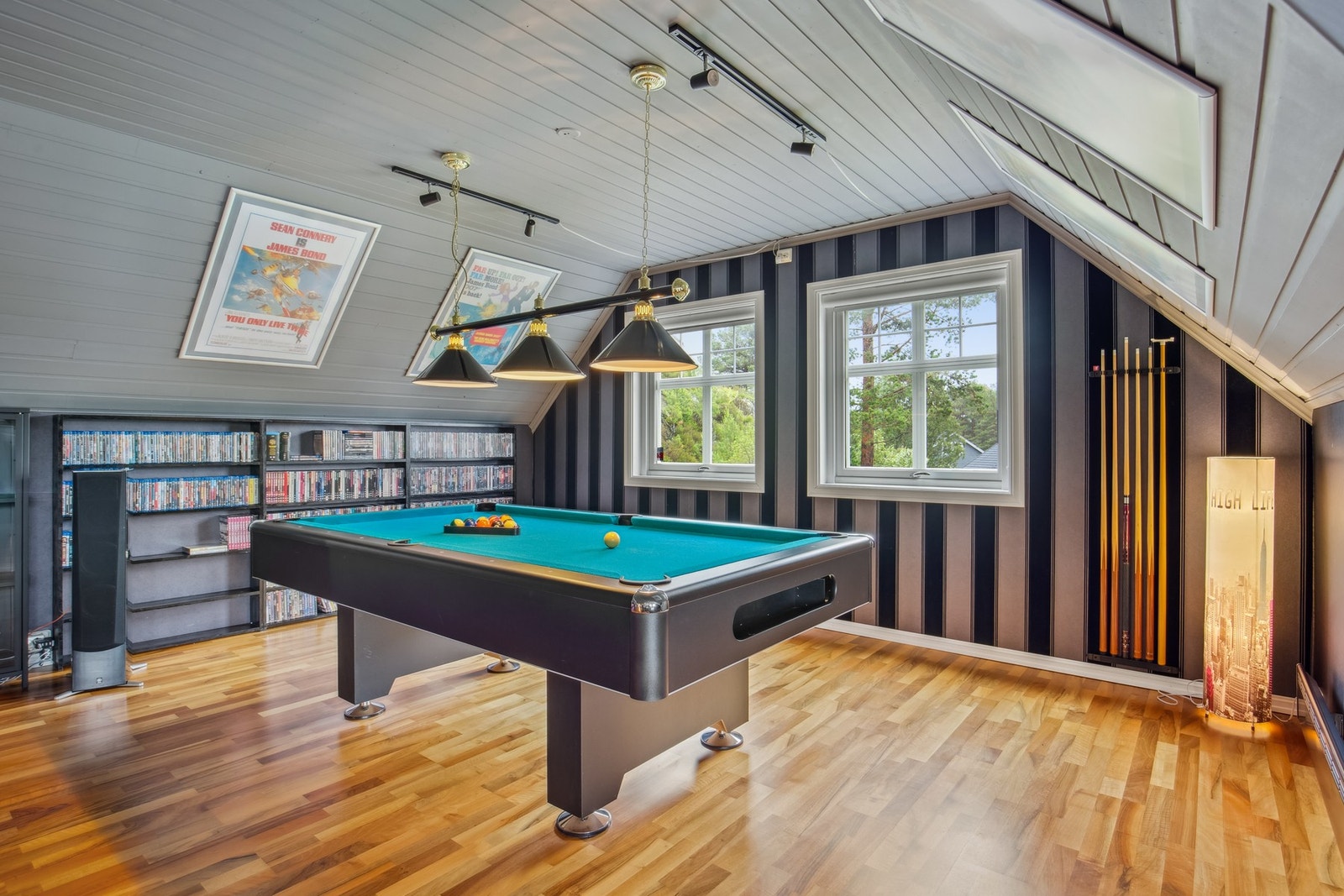 Biljardbord følger med ! Galleribilde