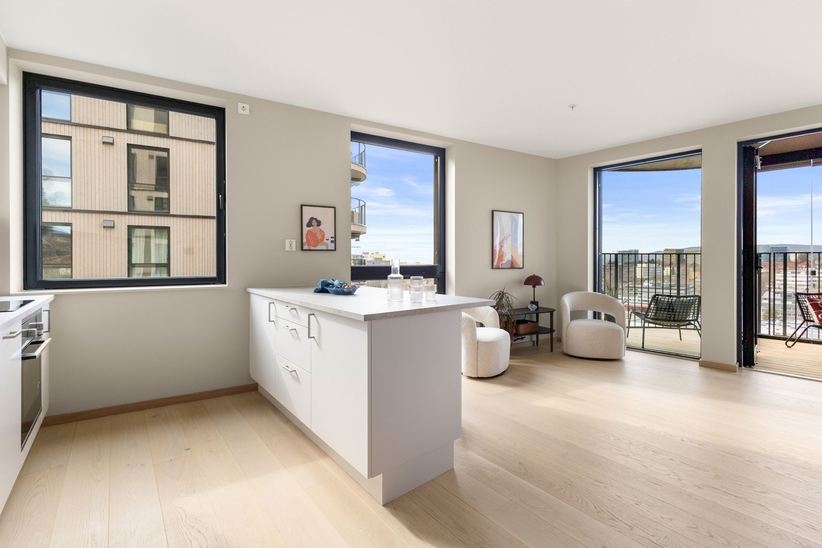 Store vindusflater Galleribilde