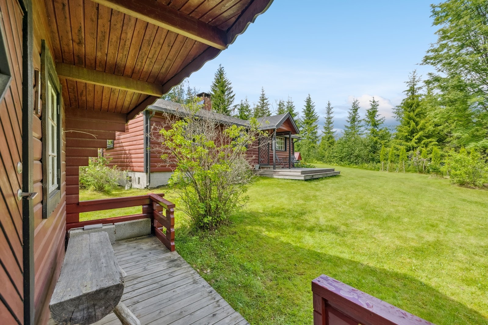 Terrasse anneks. Galleribilde