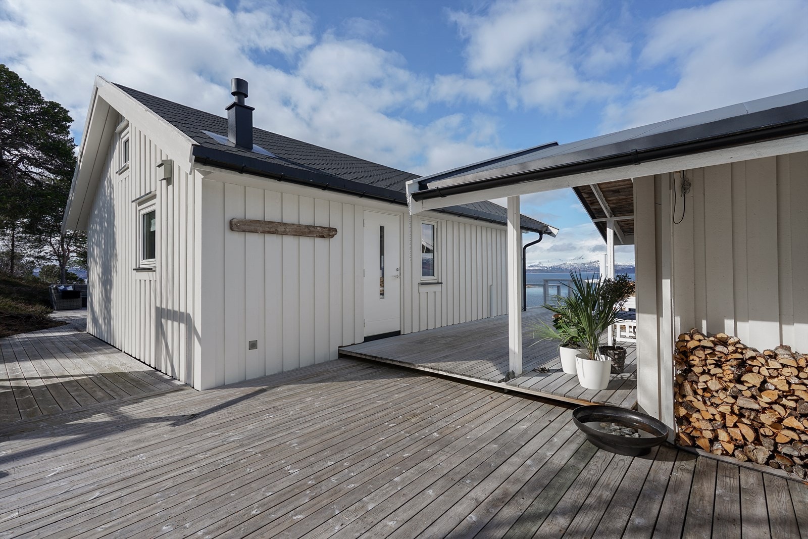 Det er flotte uteområder på eiendommen Galleribilde