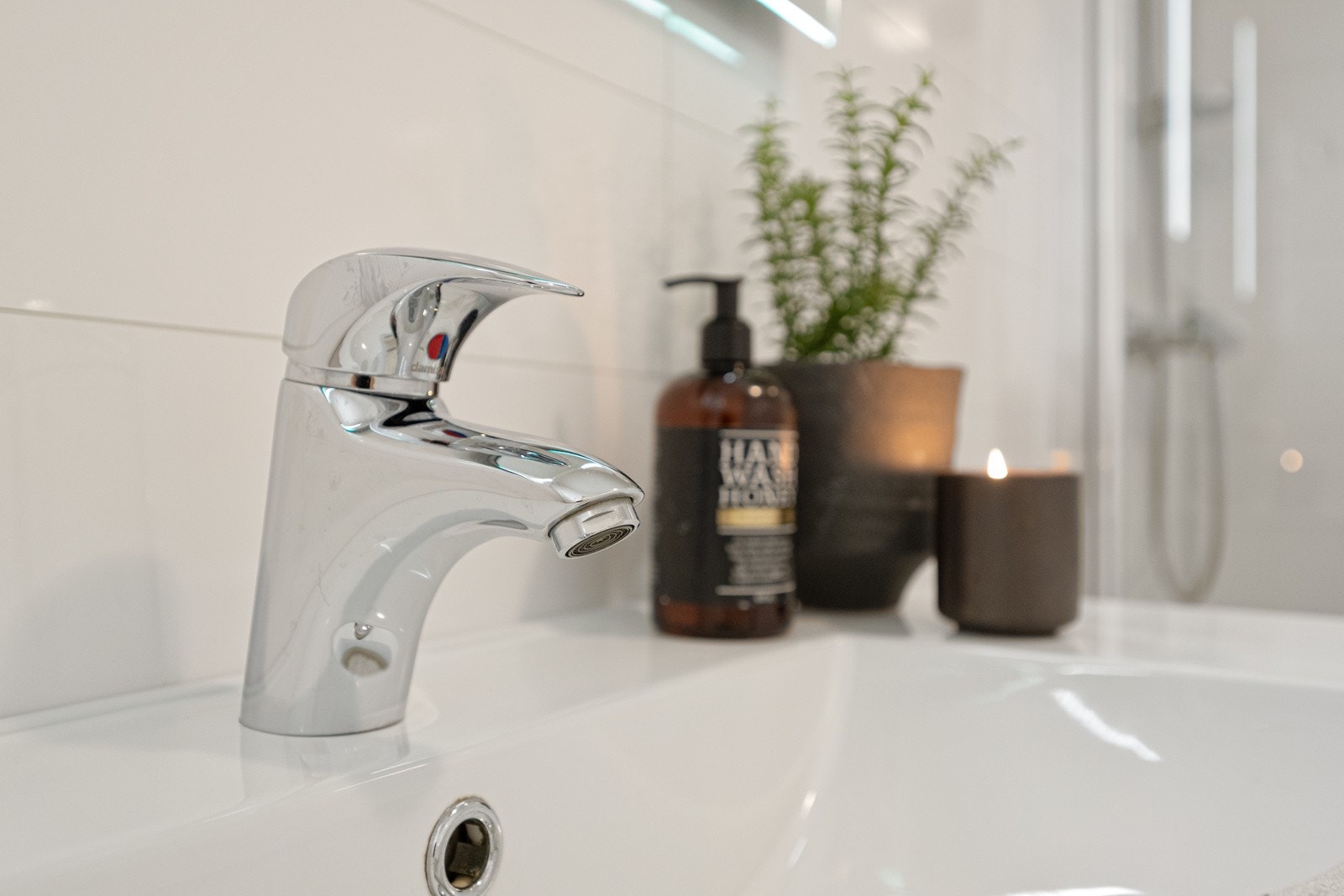 Detaljer bad. Galleribilde