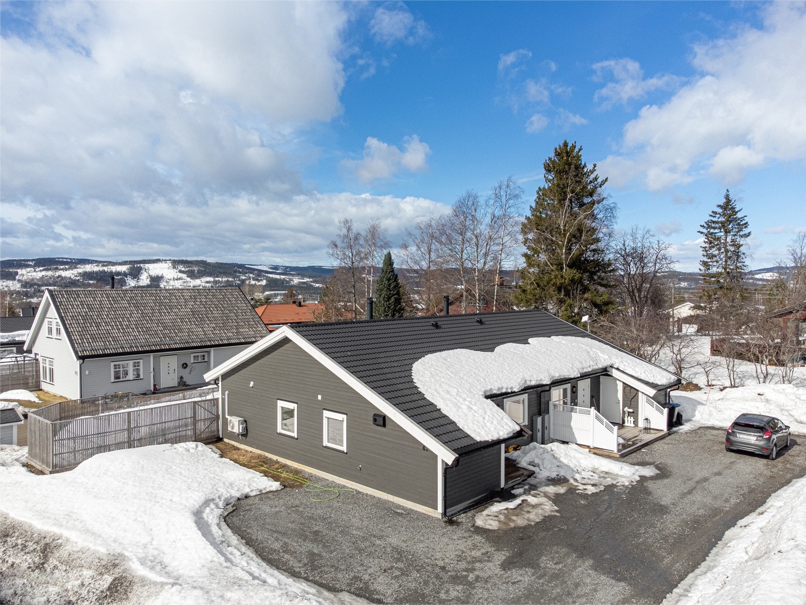 Området fremstår som barnevennlig og trygt med lite gjennomgangstrafikk. Galleribilde