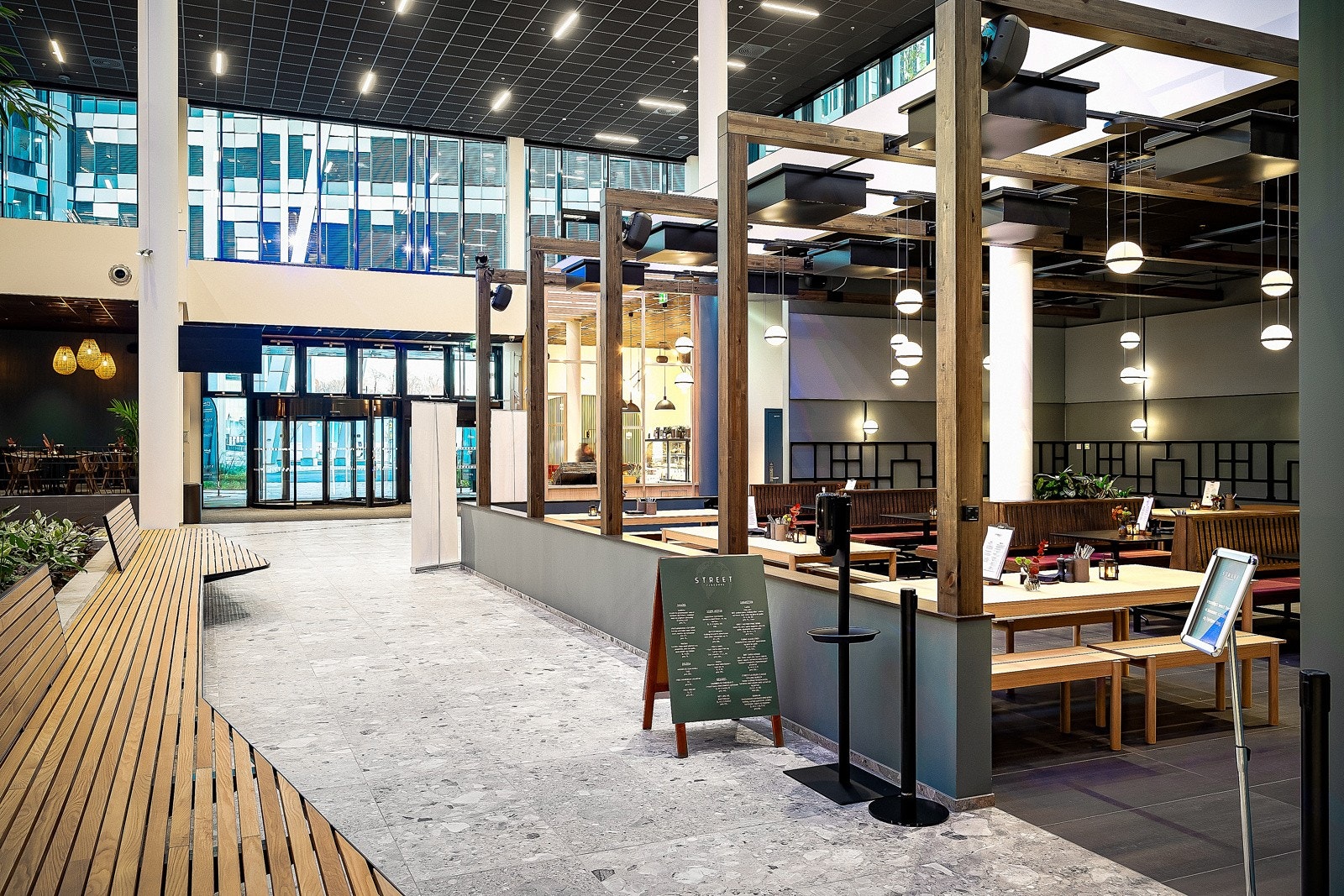 Et pulserende område hvor matopplevelser, sosiale møteplasser og treningsmuligheter er samlet på ett sted Galleribilde