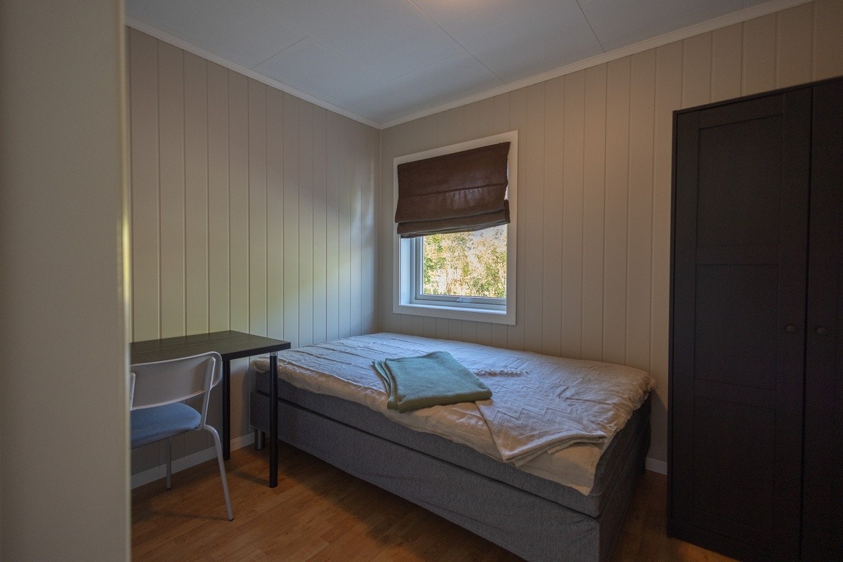 Soverom 1 7m², LEDIG: 5 000 kr/mnd Galleribilde