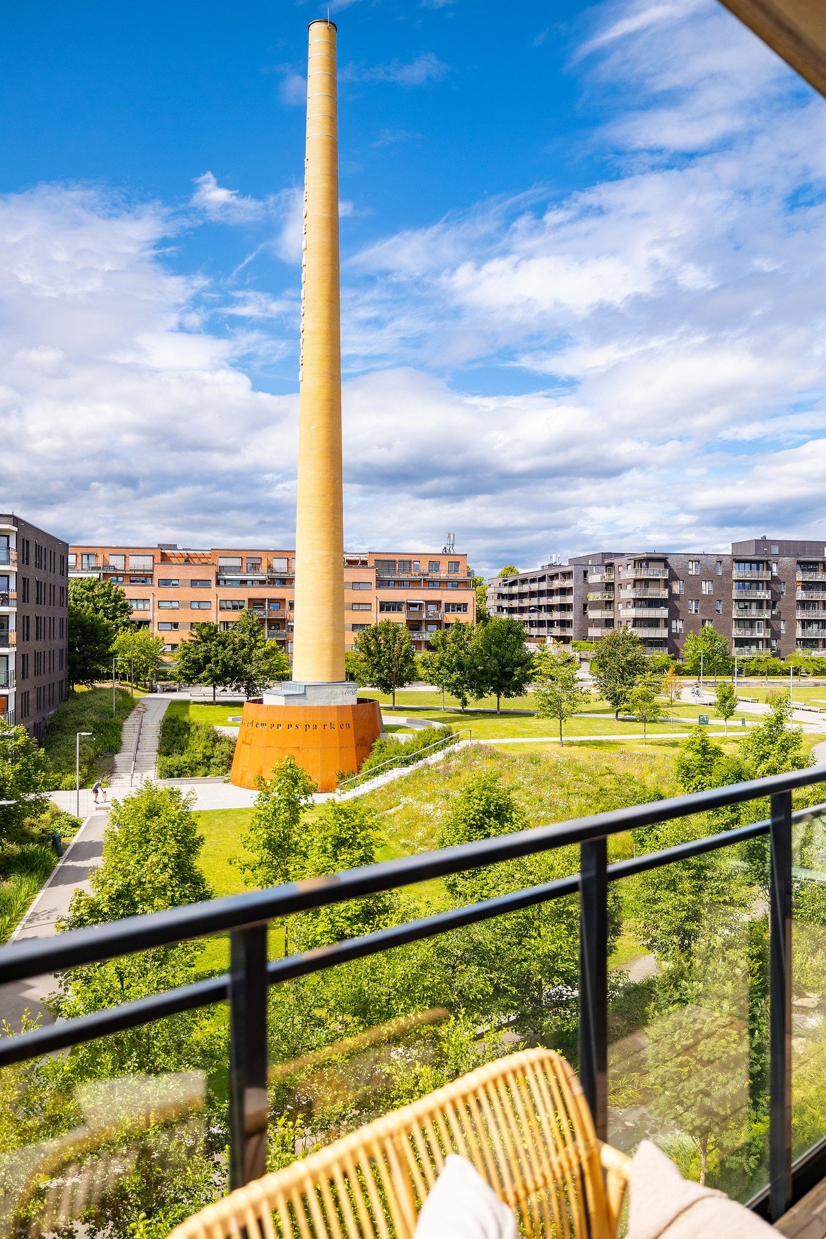 Utsikt mot vakre Tiedemannsparken Galleribilde