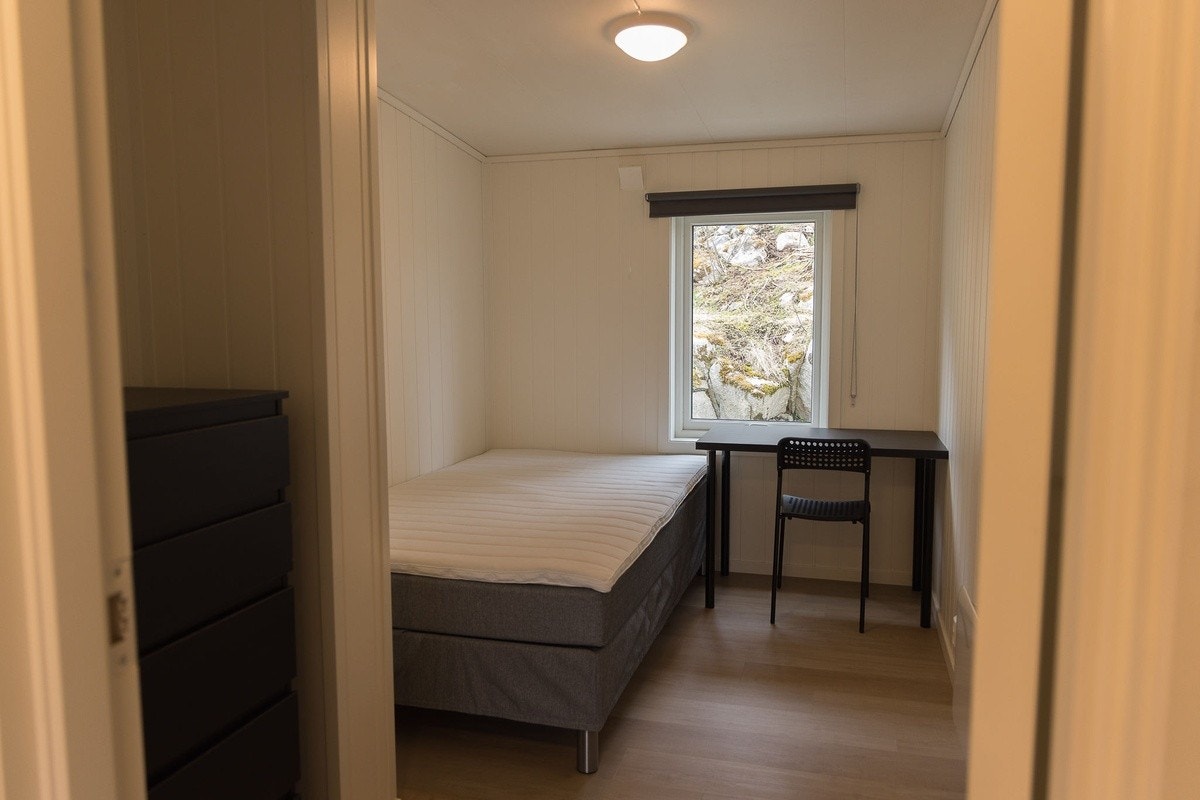 Soverom 1 7,7m², UTLEID: 6 650 kr/mnd Galleribilde