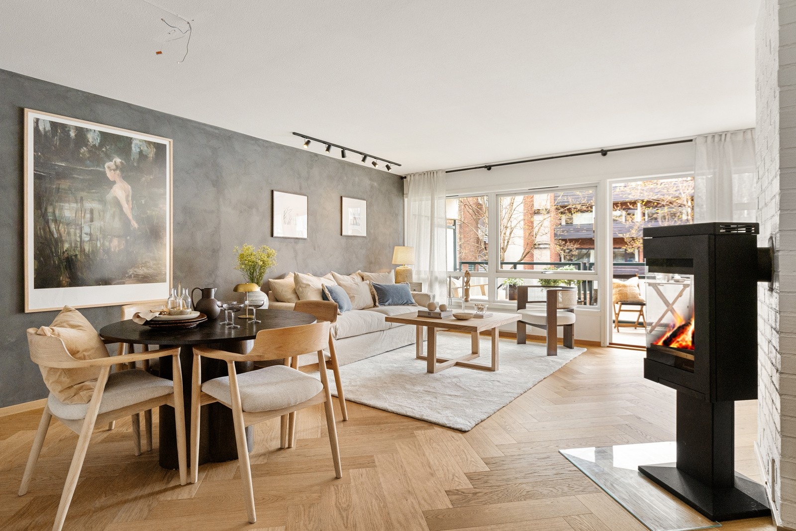 Velkommen til en flott leilighet med heis. peis, garasje og balkong på hele 9 kvm. Galleribilde