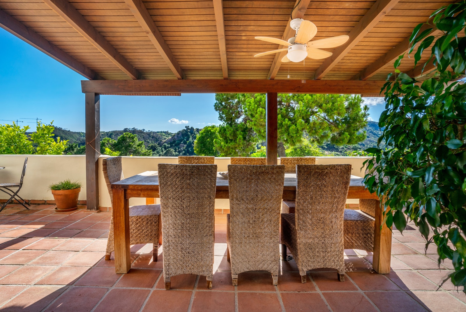 Pergola spisebord Galleribilde