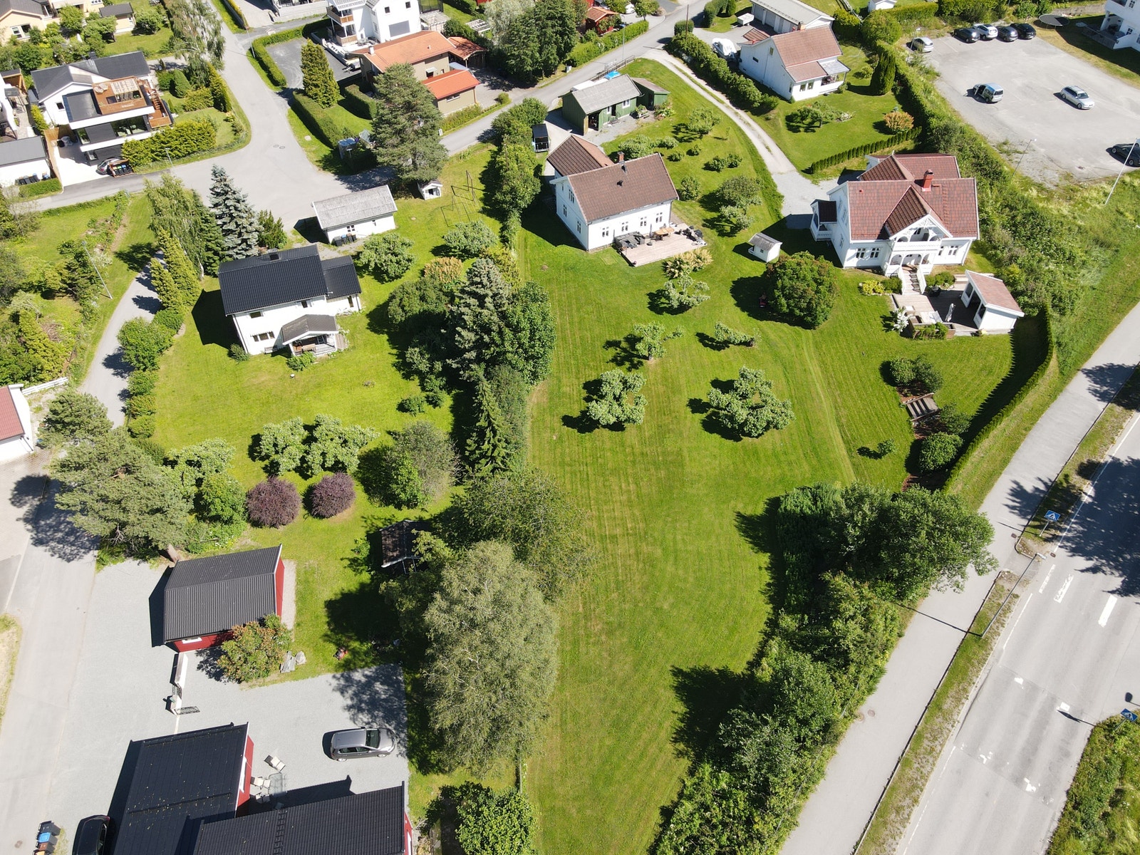 Dronefoto fra vest Galleribilde
