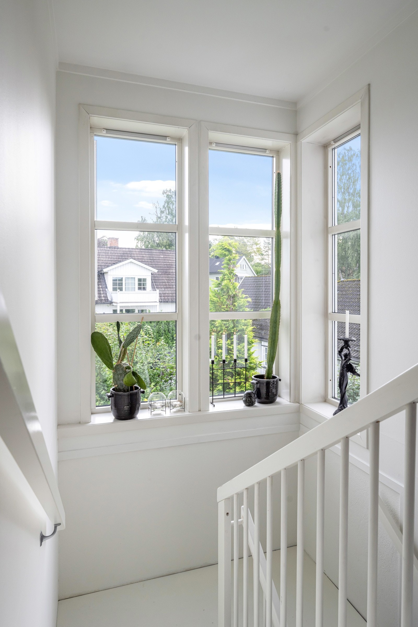 Trapp ned til boligens undertasje Galleribilde