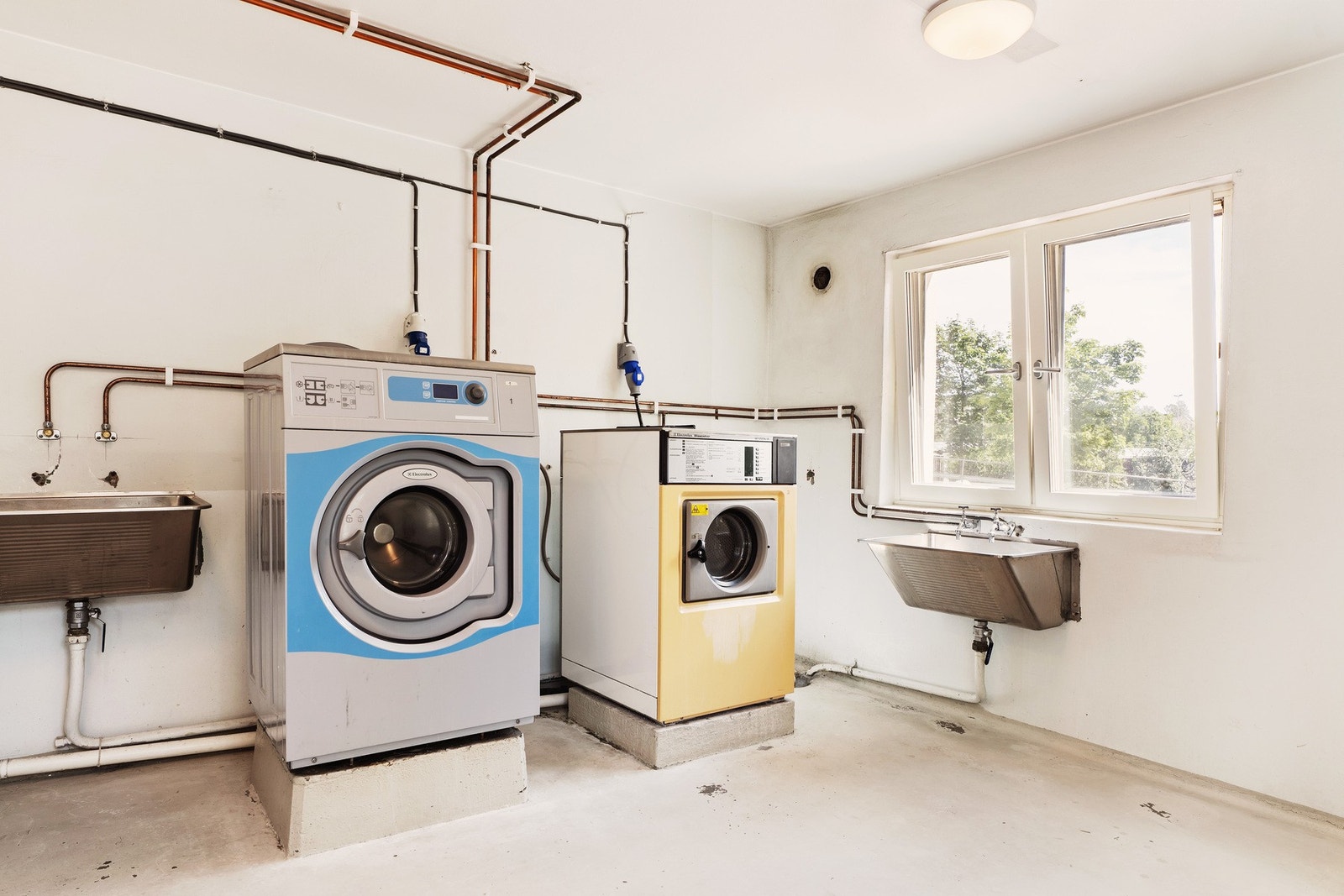 Borettslaget byr på to felles vaskerom i kjeller. Galleribilde