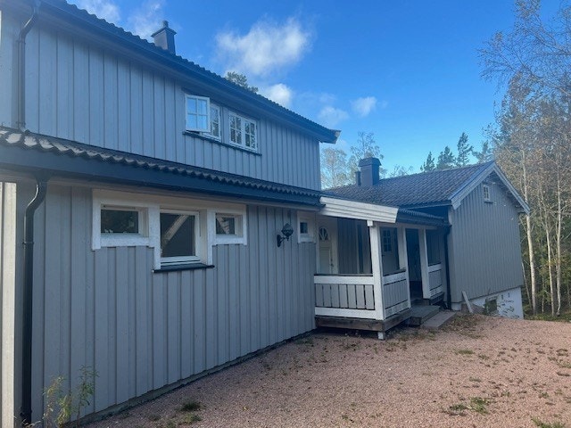 Velkommen til Veidemannsveien 34 B, 1407 Vinterbro. Stor leilighet med 2 soverom. Galleribilde