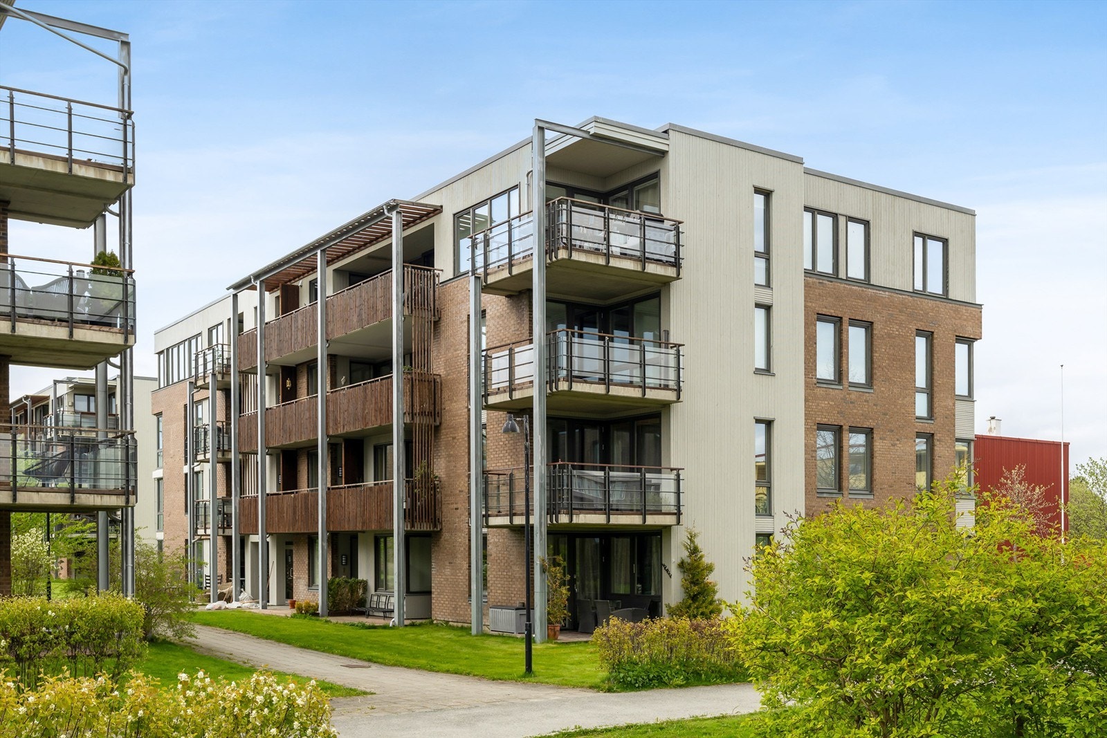 Velkommen til Kyavegen 11 - en moderne og arealeffektiv leilighet i rolige omgivelser. Galleribilde