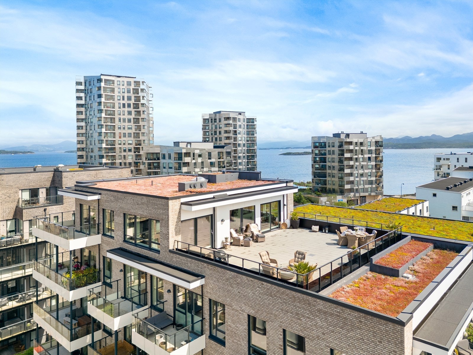 Nordvik Bolig v/Michael Boxill Knutsen har gleden av å presentere Lervigbrygga 106! Galleribilde