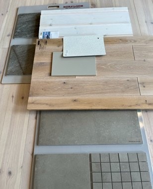 Diverse interiørvalg som er gjort for denne hytta Galleribilde