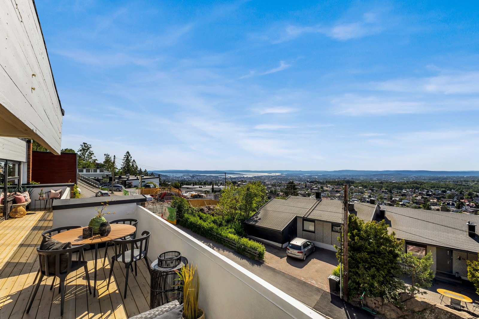 Her kan du nyte flott utsikt og fine solnedgnger Galleribilde