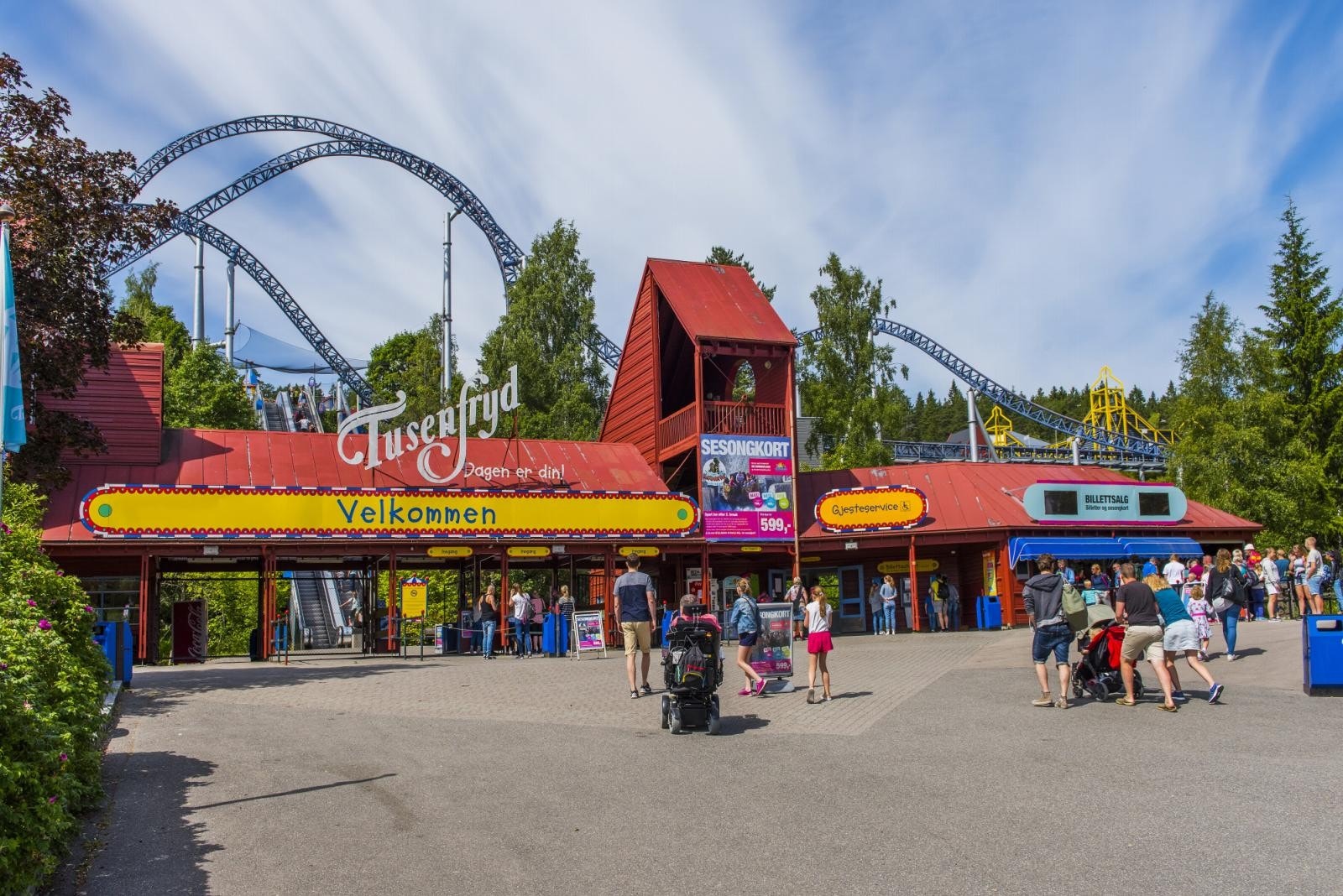 Tusenfryd ligger 2.5 km fra boligen - Moro for liten og stor - Bare å bestille sesongkort Galleribilde