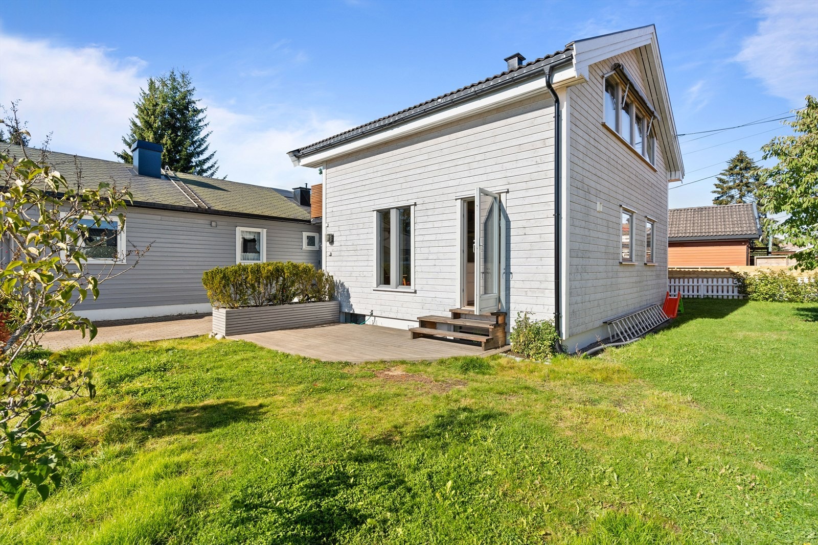 Boligen ligger flott til på Ekornrud! Galleribilde