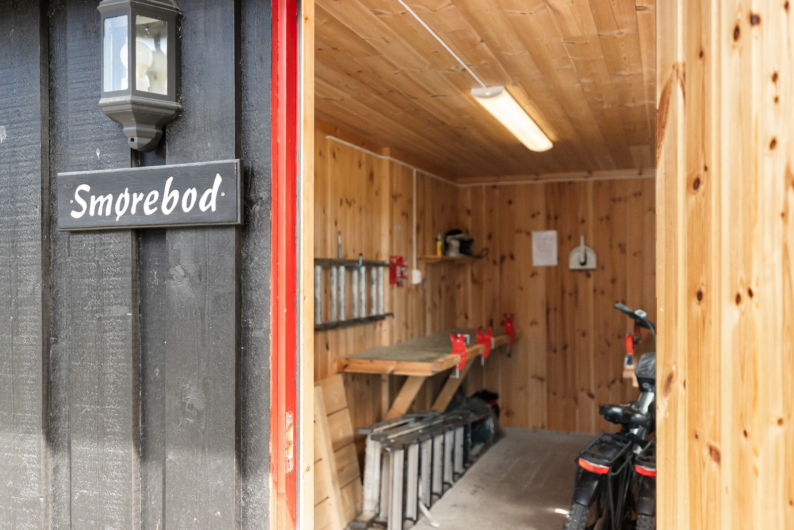 Felles smørebod Galleribilde
