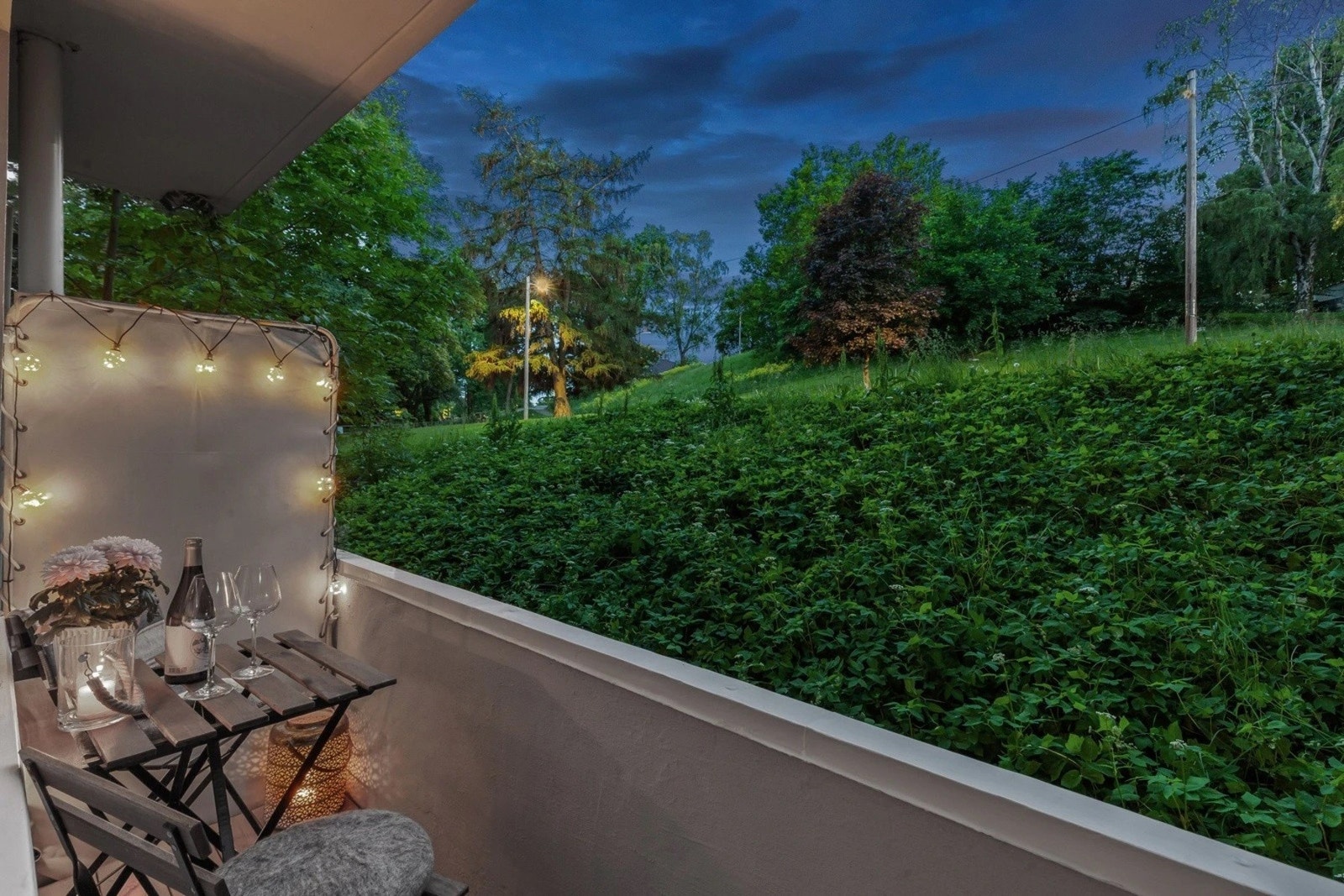 Her har du mulighet til å sikre deg en attraktiv 1-roms leilighet med balkong i sentrale omgivelser på Adamstuen! Galleribilde