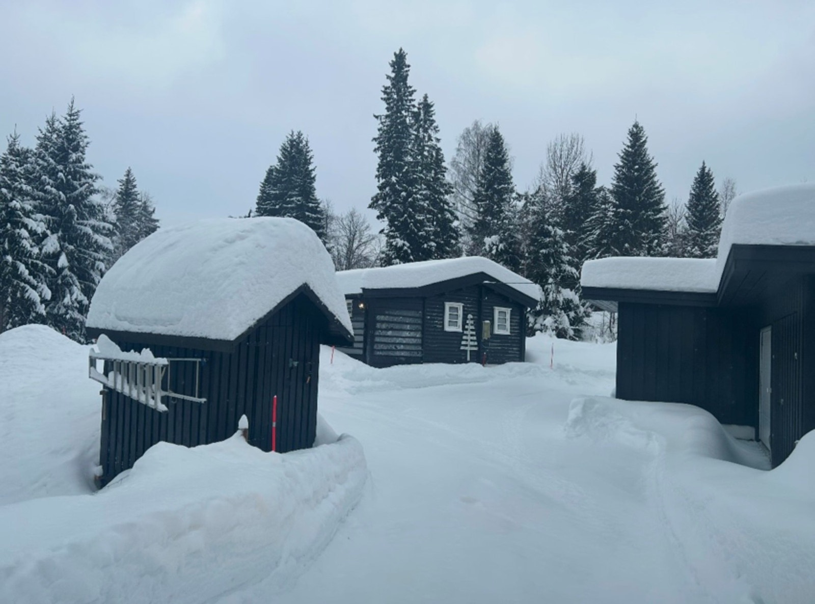 EIE Råholt v/ Roksana Risberg har gleden av å presentere hyttedrømmen i Brattlivegen 43! Galleribilde