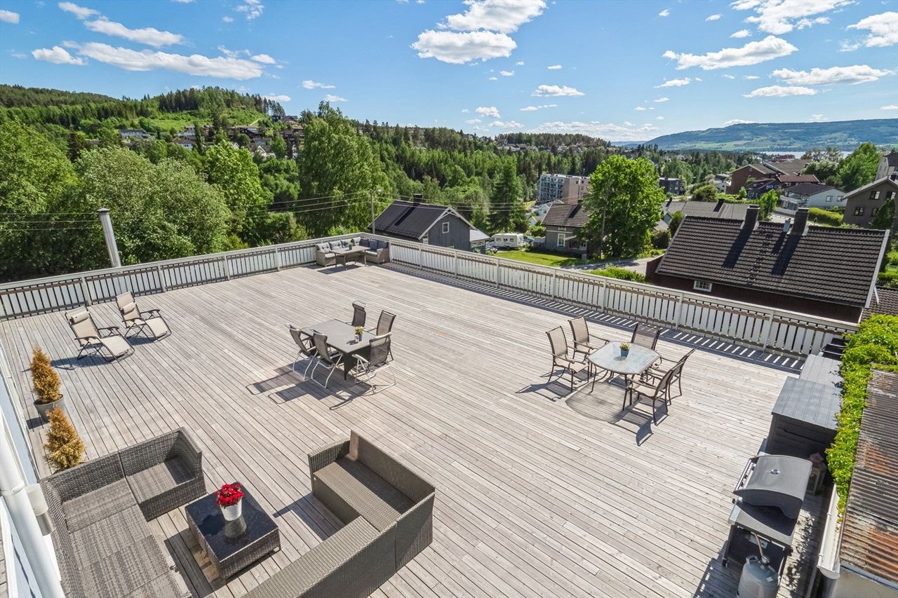 Terrasse 1. etasje Galleribilde