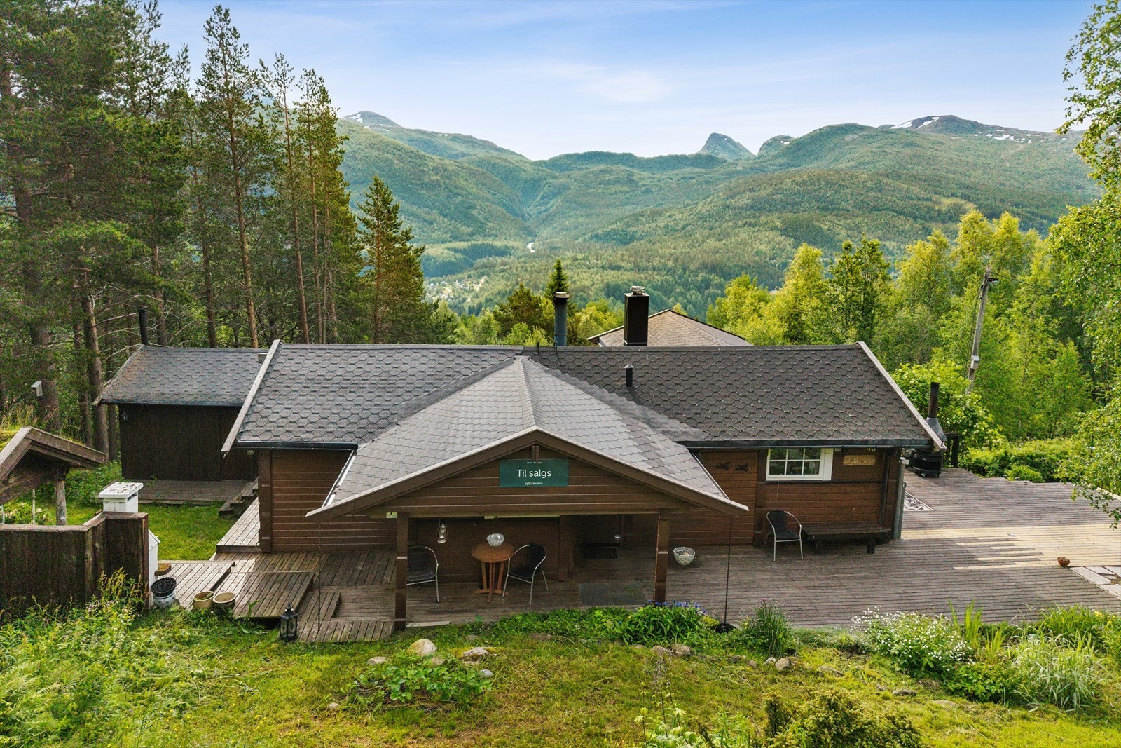 DNB Eiendom v/Bjørn Harald Sandvik presenterer en innbydende og sjarmerende fjellhytte på Tollå i Beiarn kommune Galleribilde