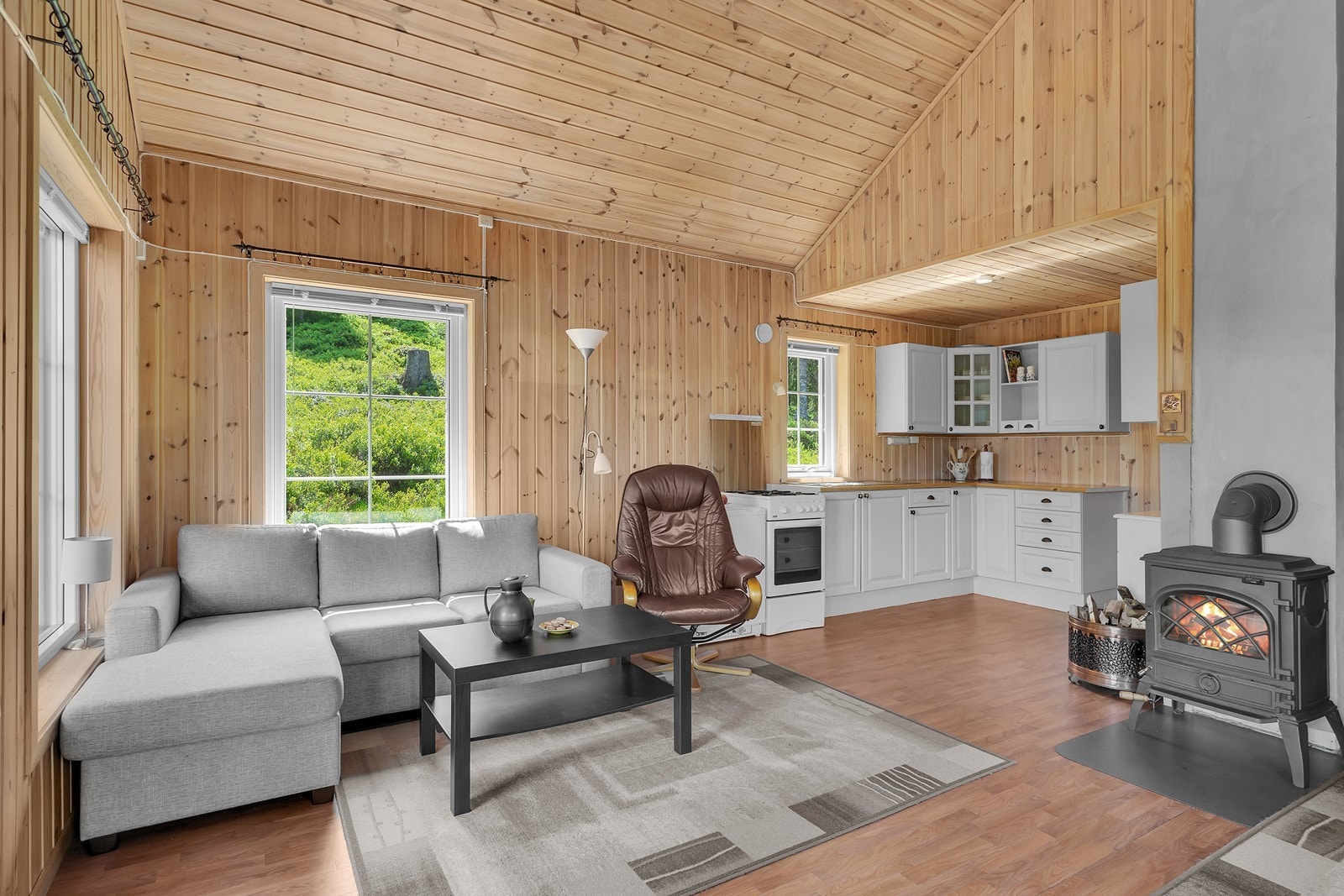 Åpen stue kjøkken løsning Galleribilde