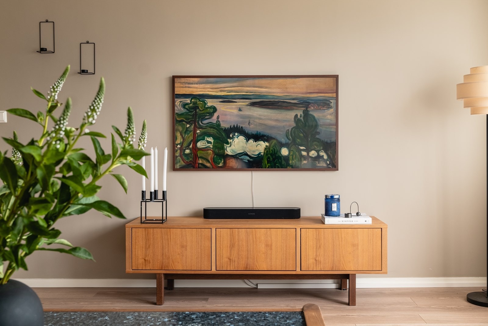 - Galleribilde
