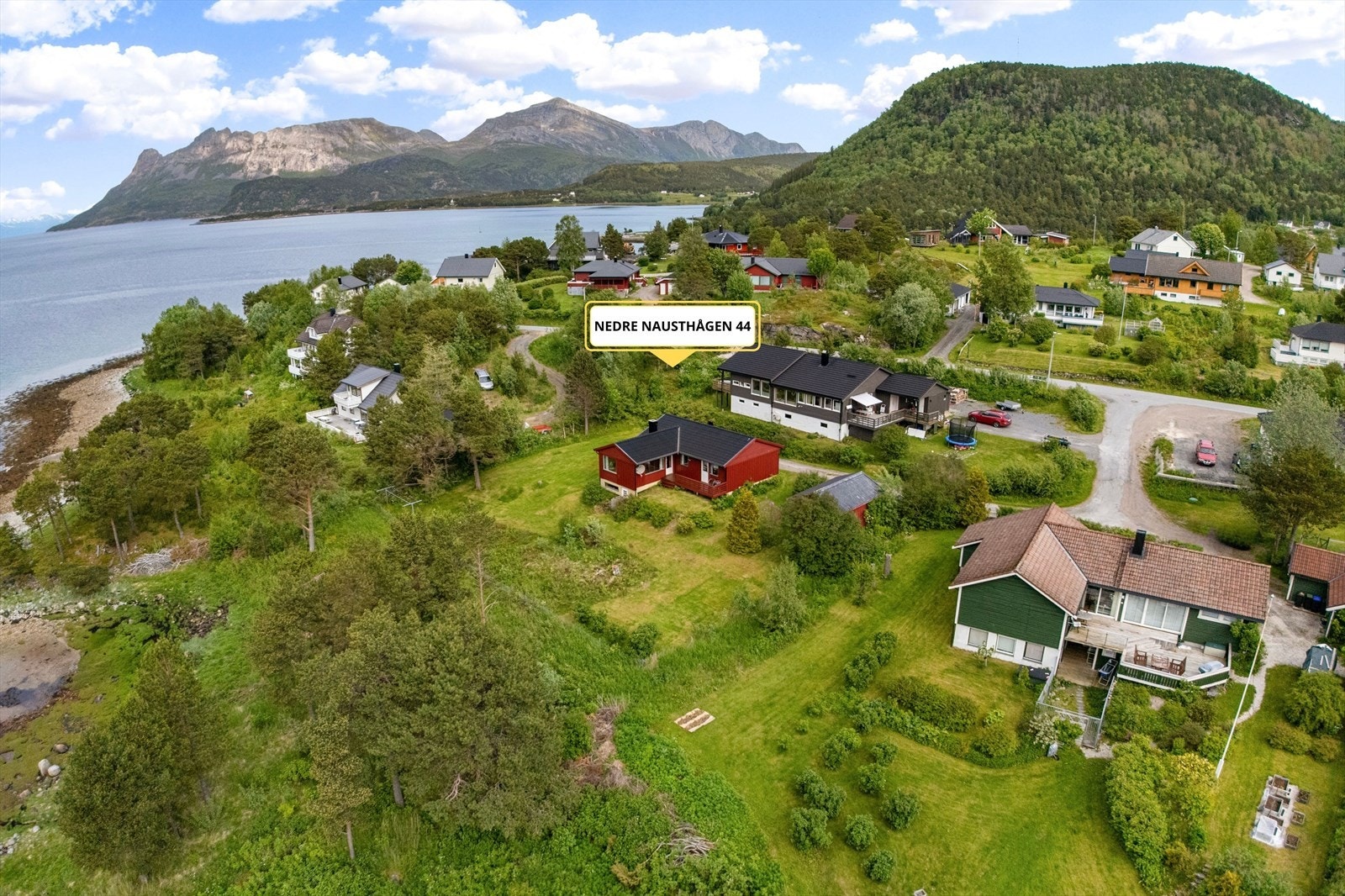 Velkommen til Nedre Nausthågen 44! Galleribilde