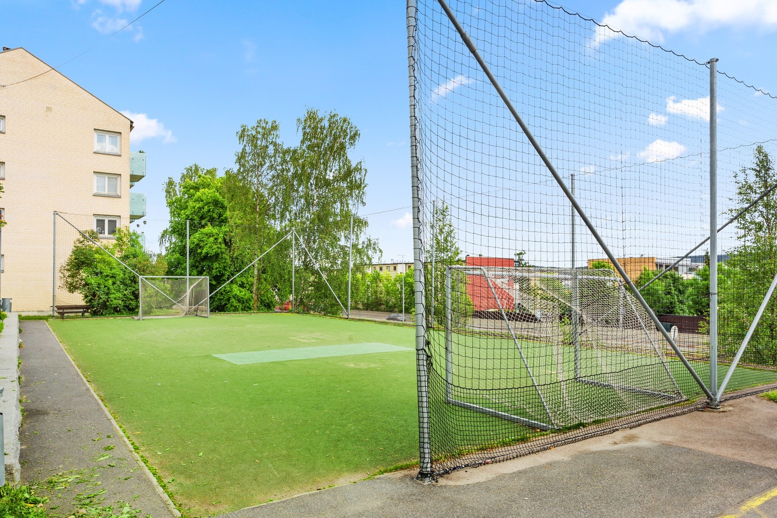 I nabolaget finnet du en fotballbane - perfekt for aktivitet og sosiale møteplasser i hverdagen. Galleribilde